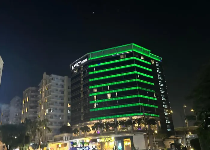 Rmz 101 Newport Condotel Near Naia T3 *
