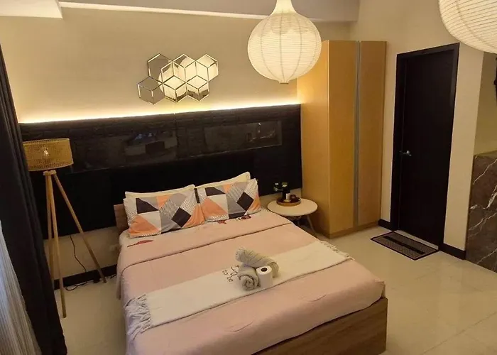 Rmz 101 Newport Condotel Near Naia T3